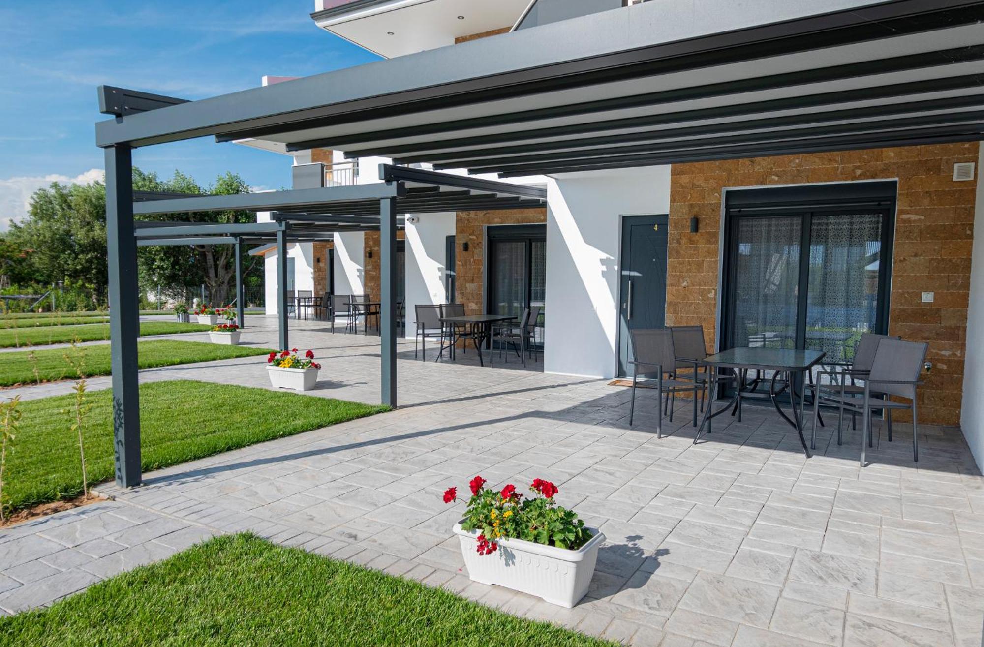 Chryssis Village By Travel Pro Services - Nea Potidaia Halkidiki Potidée Extérieur photo